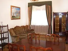 アパート Rynek Starego Miasta By Interhome ワルシャワ